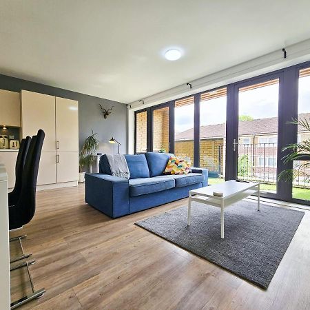 Centrally Located Spacious Flat Near Canary Wharf Лондон Екстер'єр фото